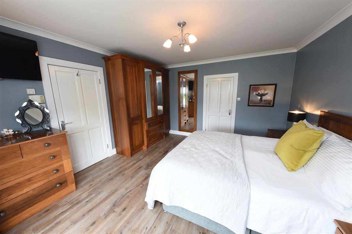 12 Monswood, Clarke’s Hill, Rochestown, Co. Cork