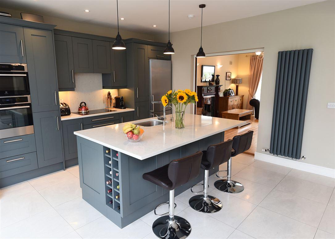 12 Monswood, Clarke’s Hill, Rochestown, Co. Cork