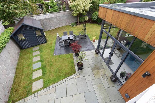 12 Monswood, Clarke’s Hill, Rochestown, Co. Cork