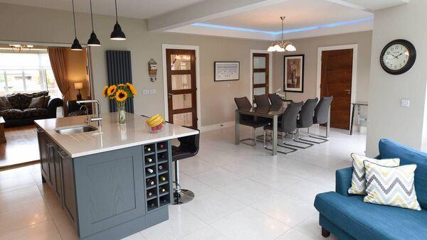 12 Monswood, Clarke’s Hill, Rochestown, Co. Cork