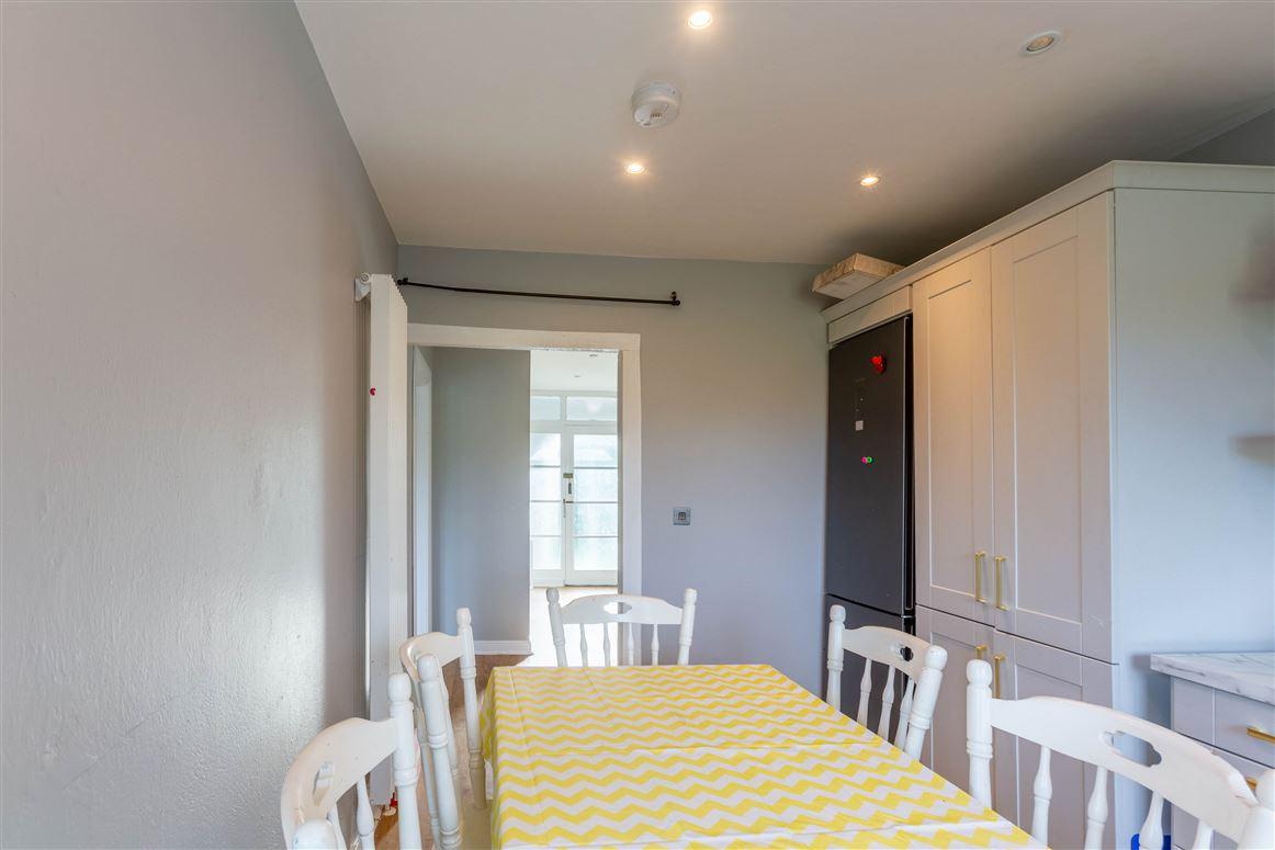 Ashton, 12 Laurel Park, Ballinlough, Co. Cork