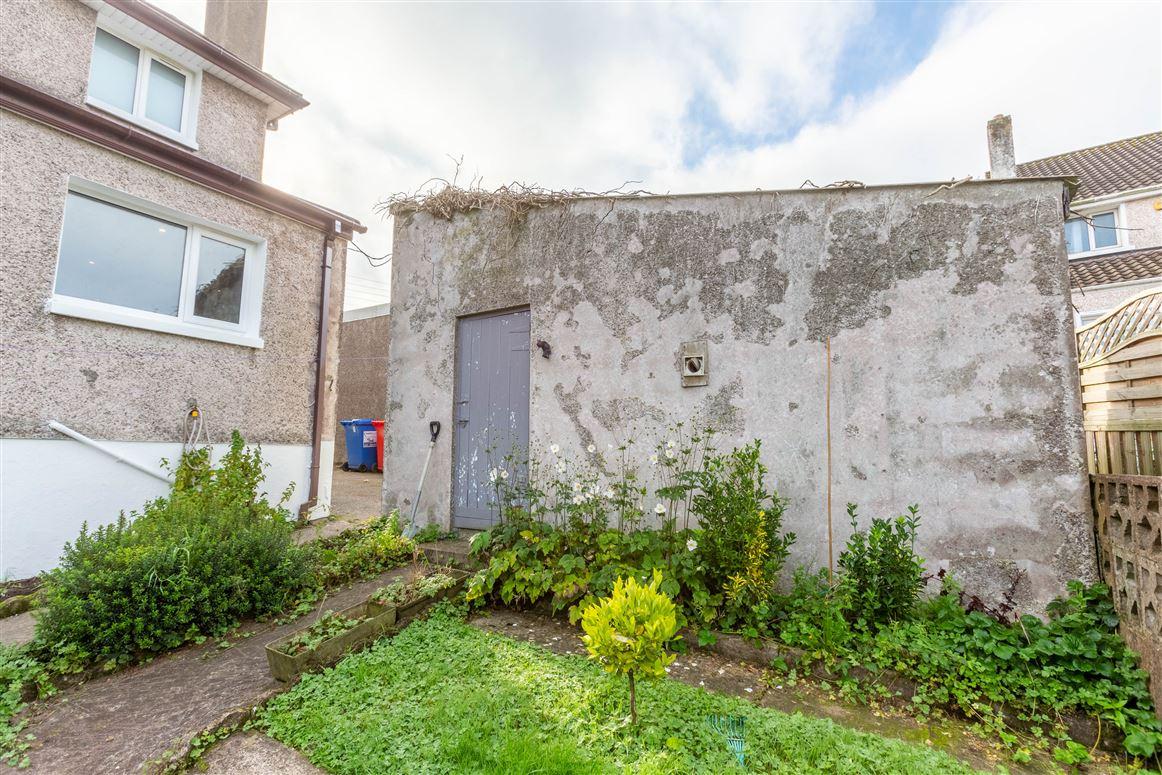 Ashton, 12 Laurel Park, Ballinlough, Co. Cork
