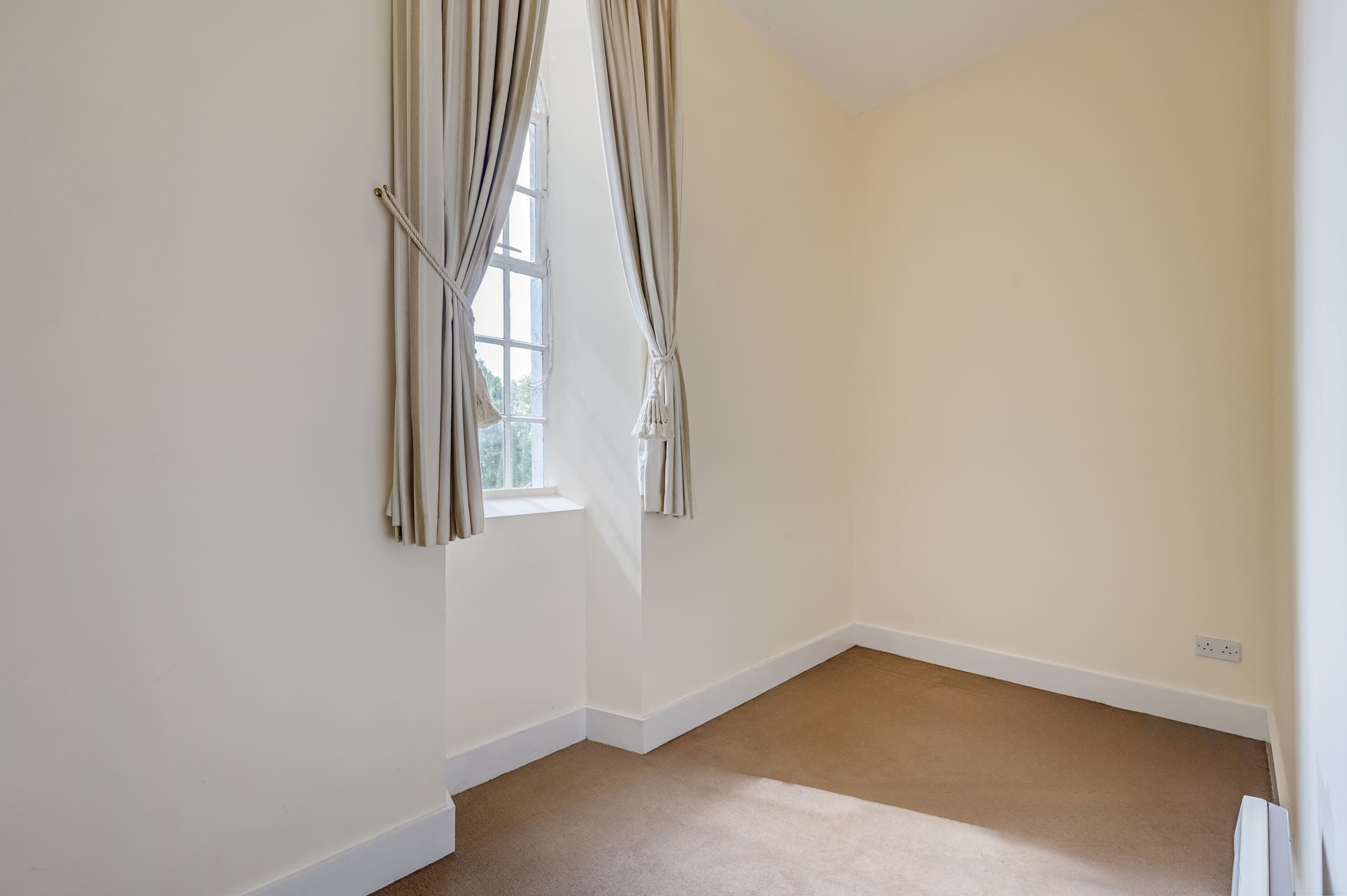 08.17 Apartment 108, Atkins Hall, Lee Road Stokes H Pix Prints 04