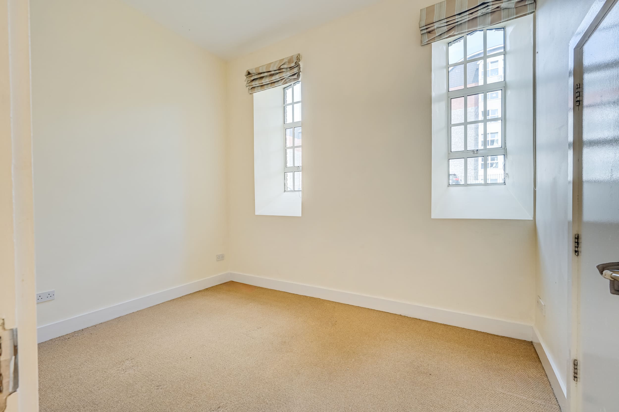 08.17 Apartment 108, Atkins Hall, Lee Road Stokes H Pix Prints 06