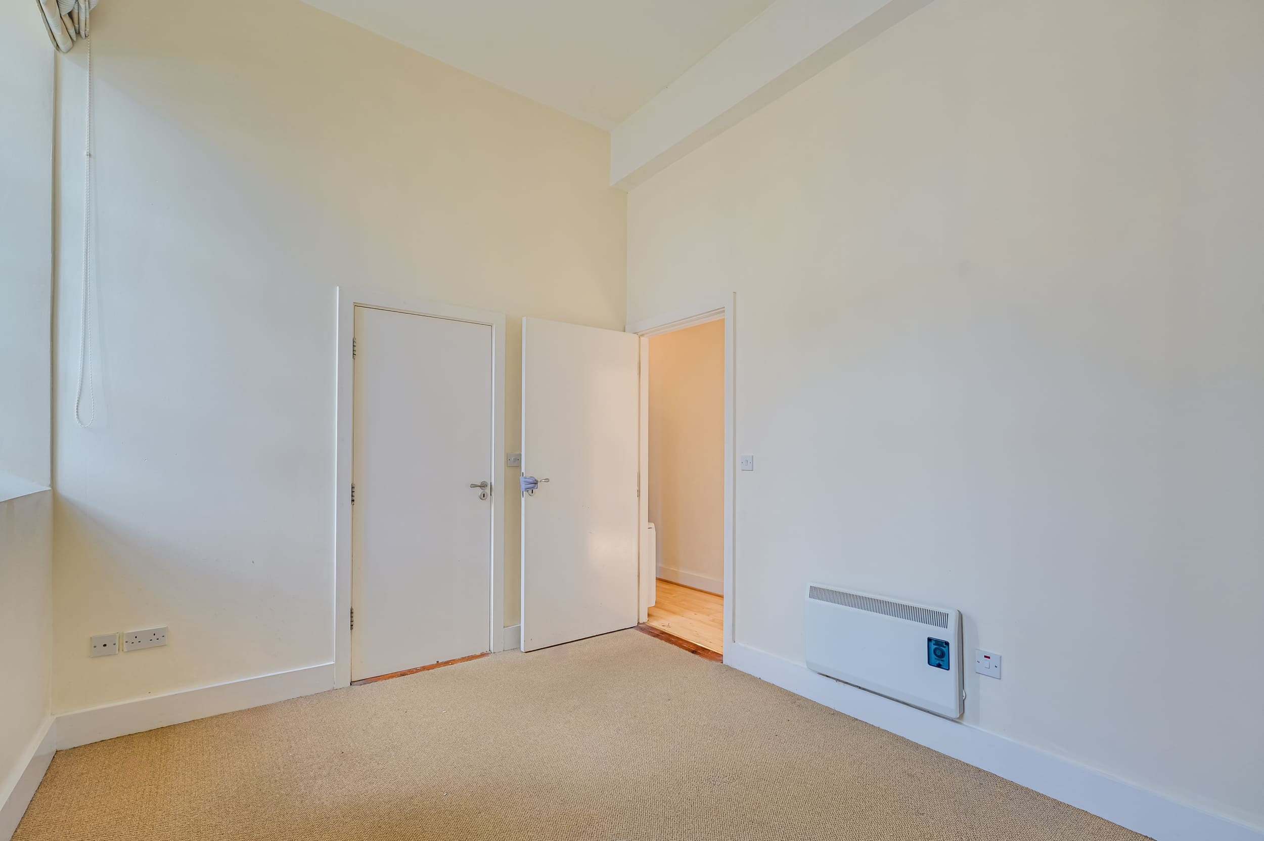 08.17 Apartment 108, Atkins Hall, Lee Road Stokes H Pix Prints 07