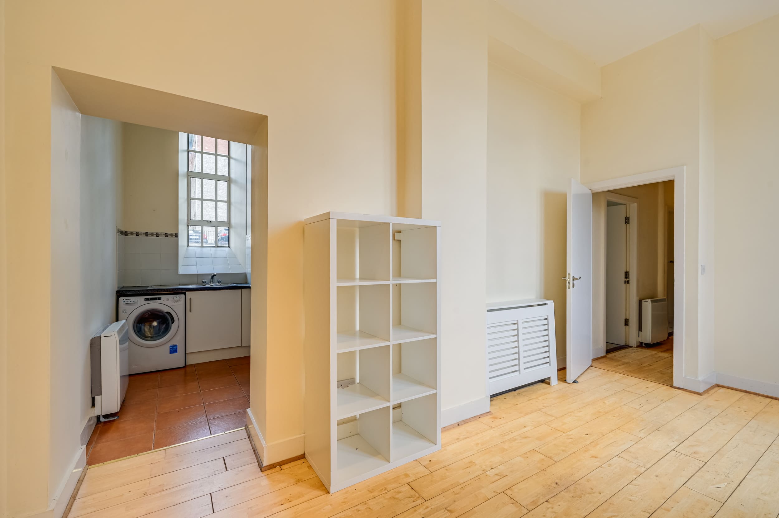 08.17 Apartment 108, Atkins Hall, Lee Road Stokes H Pix Prints 11