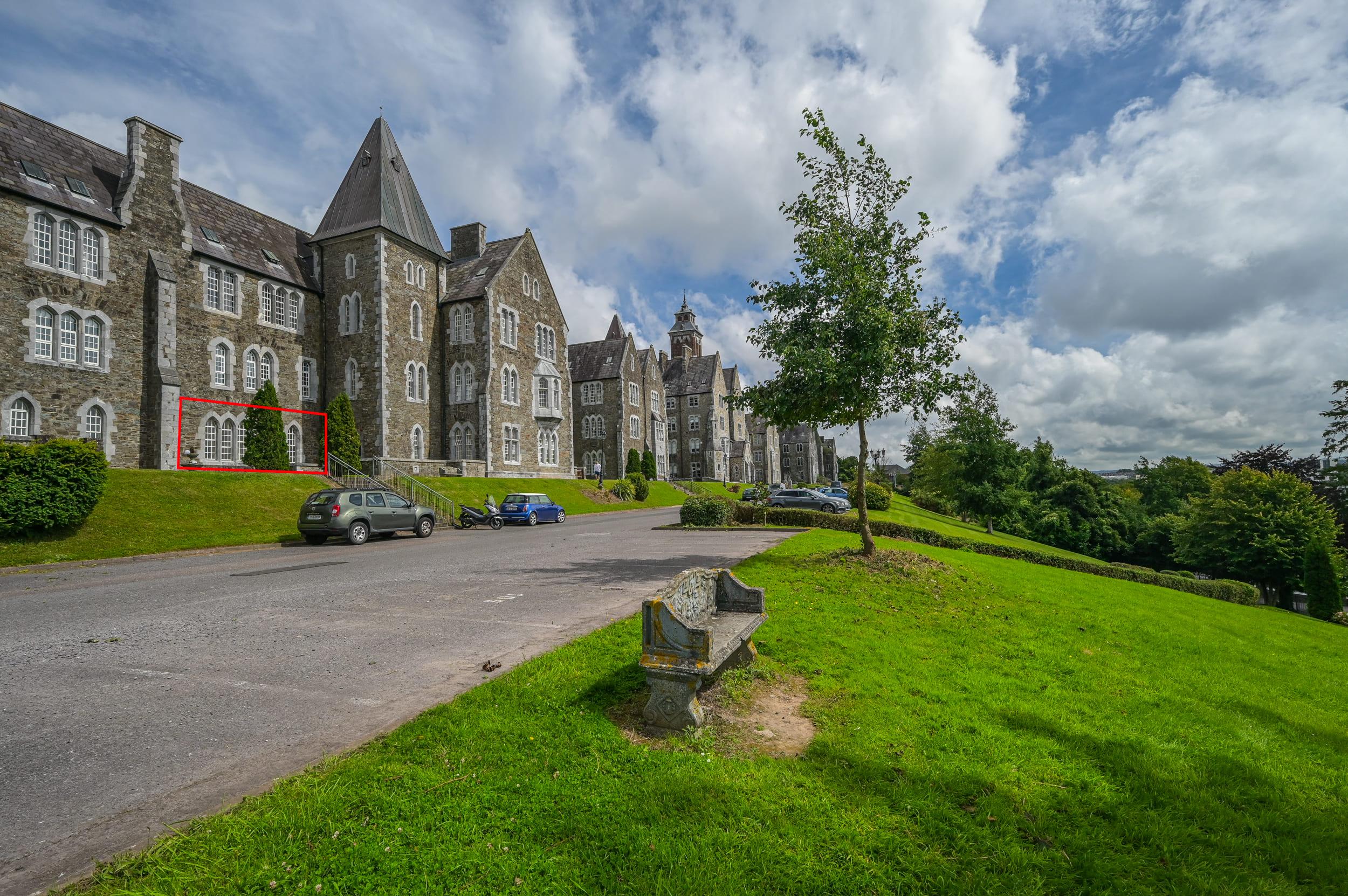 08.17 Apartment 108, Atkins Hall, Lee Road Stokes H Pix Prints 20