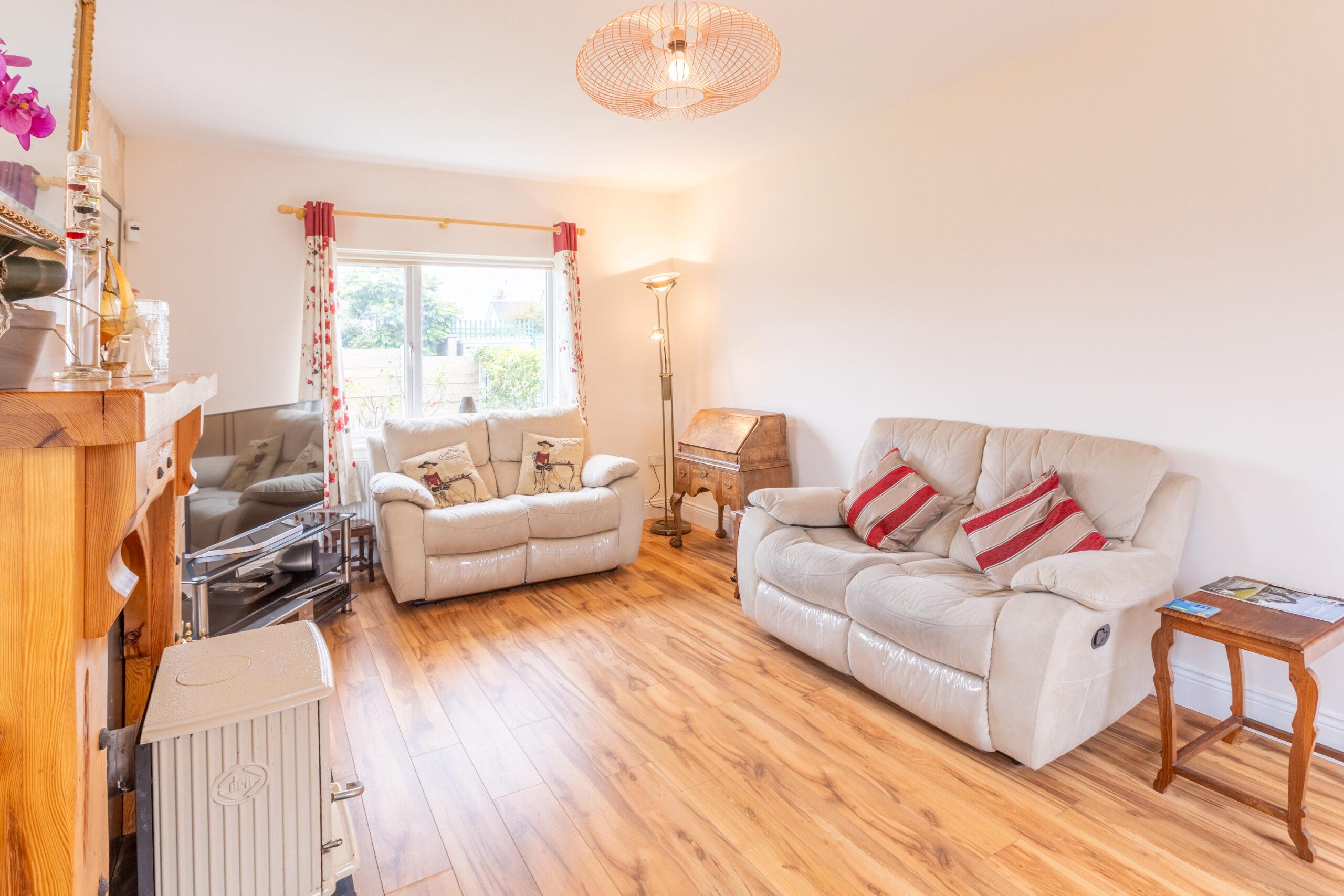 1690375646 256 17988 Ugf0cmljawegu3rva2vzic0gvghliefuy2hvcmfnzsatidigtw91bnqgugxlyxnhbnqglsbudxjuzxjzienyb3nzlti0