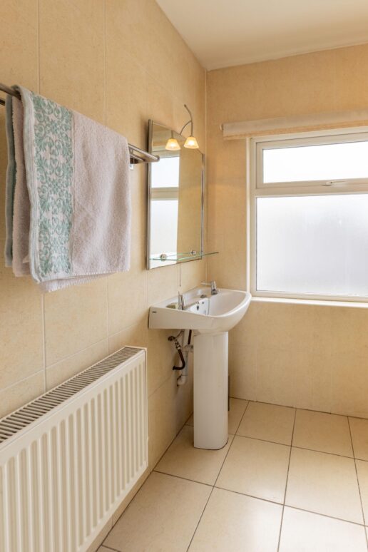 1690377165 256 17988 Ugf0cmljawegu3rva2vzic0gvghliefuy2hvcmfnzsatidigtw91bnqgugxlyxnhbnqglsbudxjuzxjzienyb3nzltu0