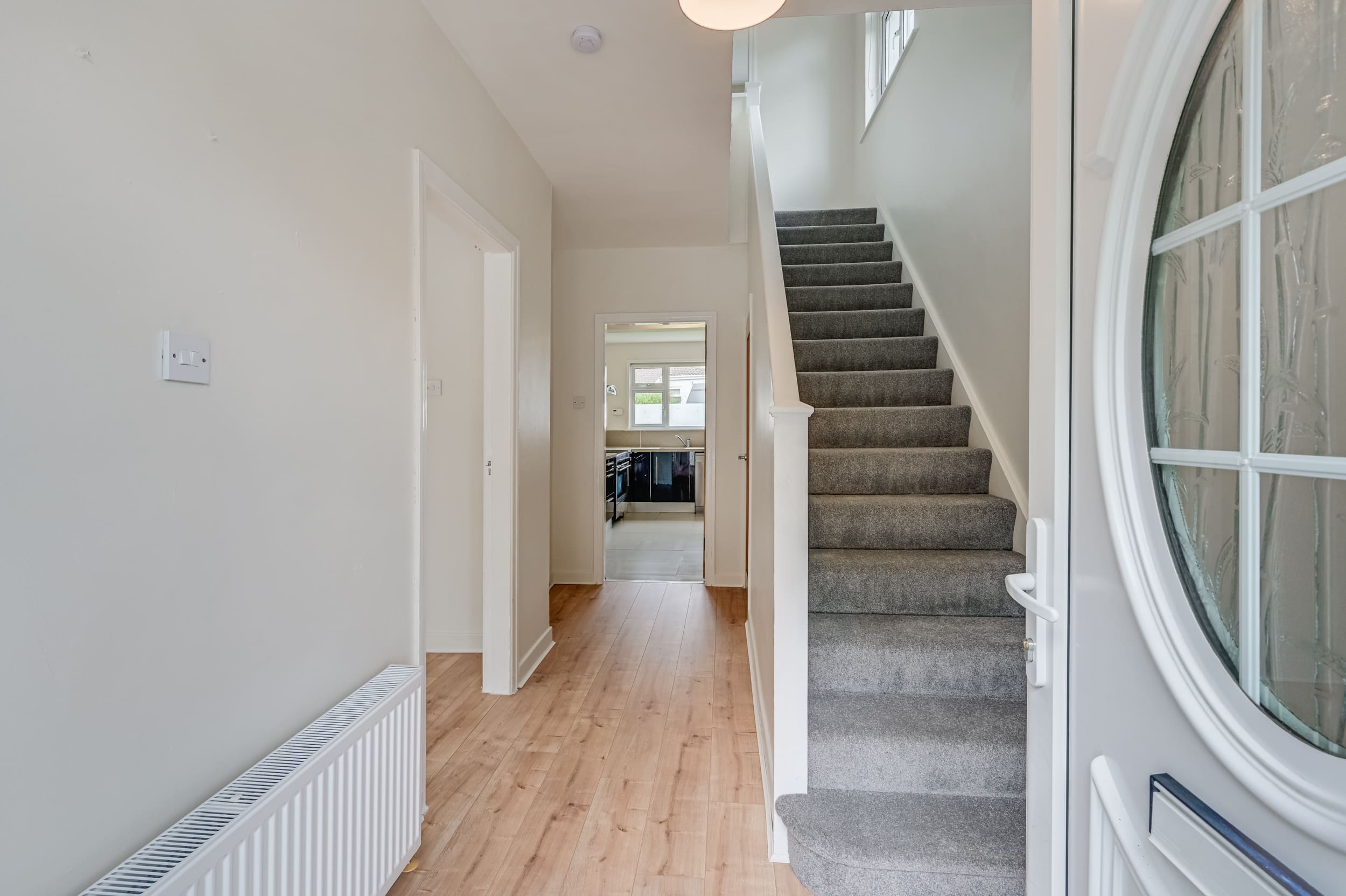 08.17 48 Riverview Estate, Glasheen Stokes H Pix Prints 01