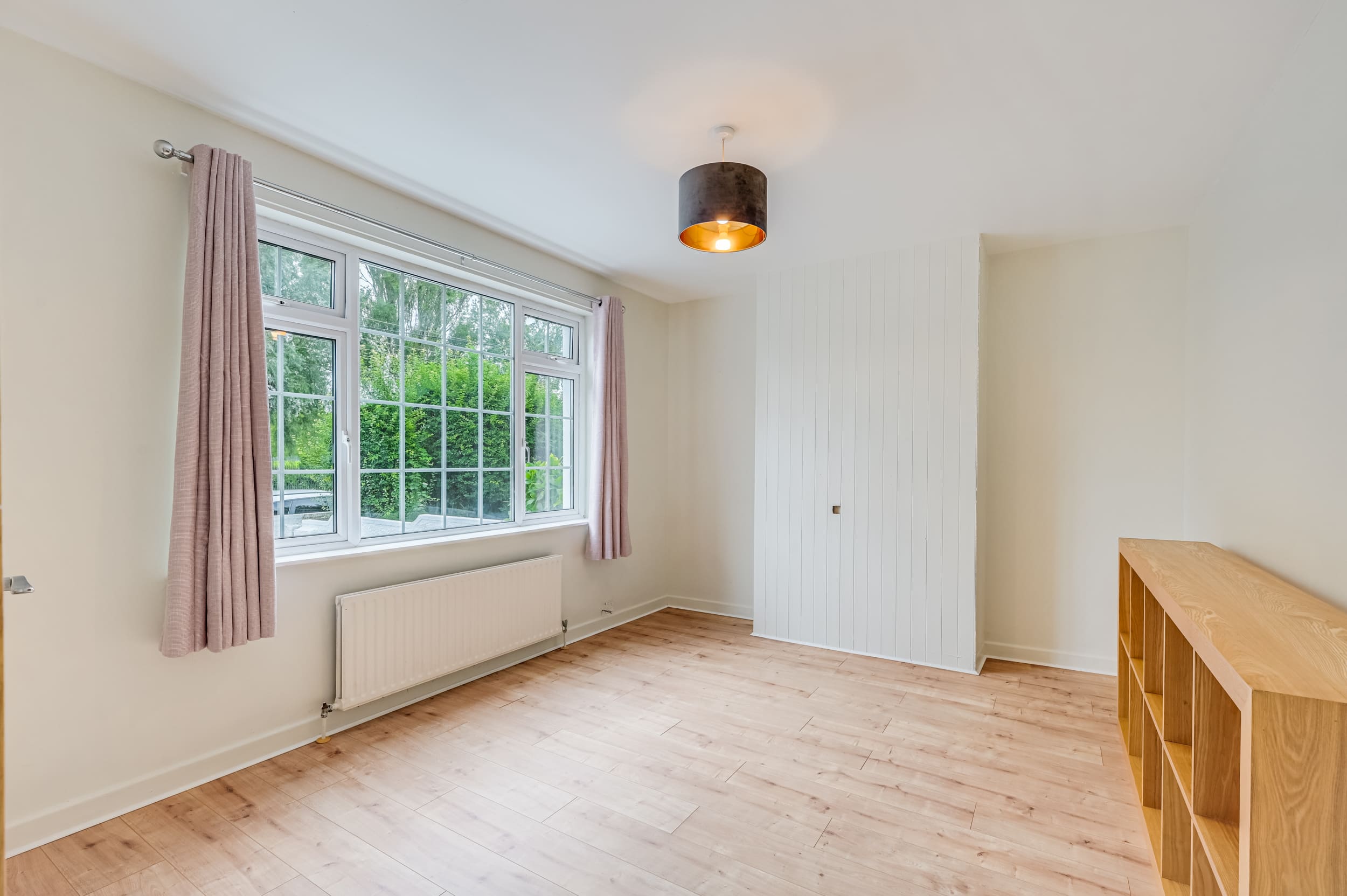 08.17 48 Riverview Estate, Glasheen Stokes H Pix Prints 02