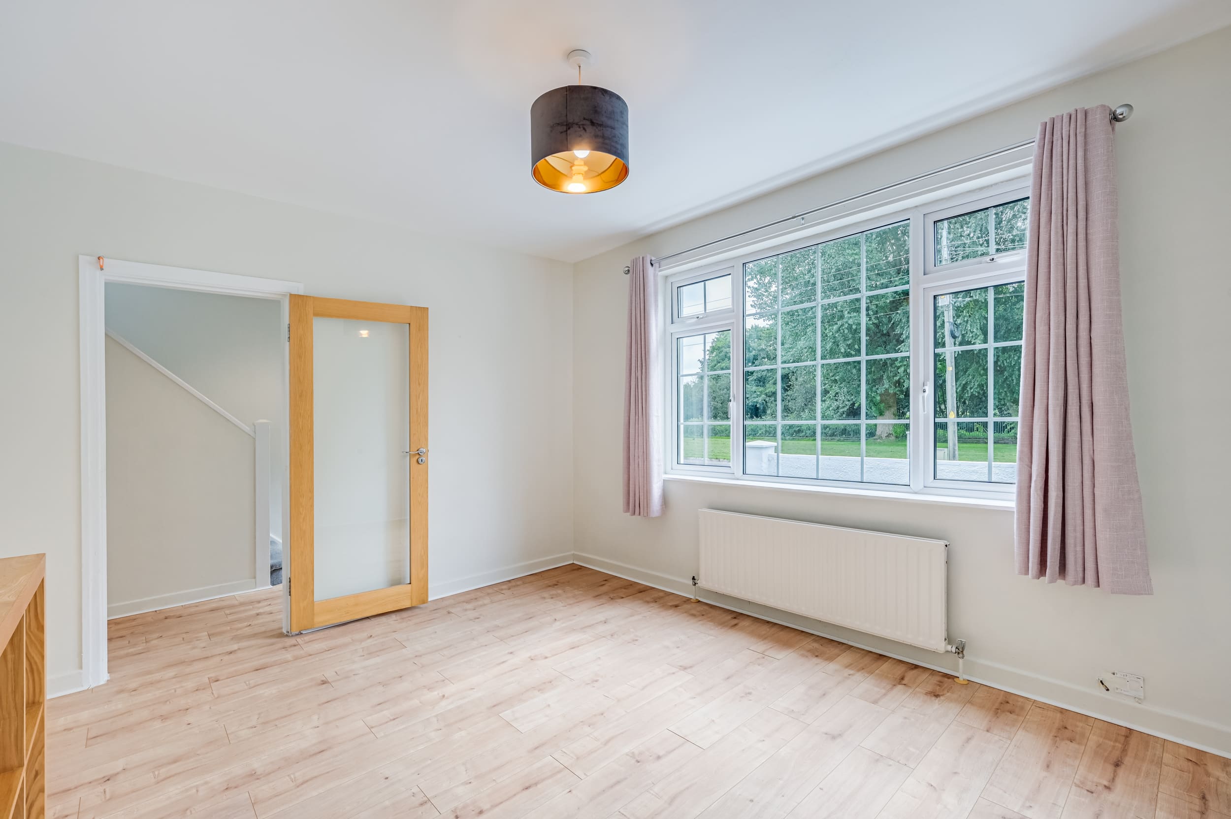 08.17 48 Riverview Estate, Glasheen Stokes H Pix Prints 03 Copy