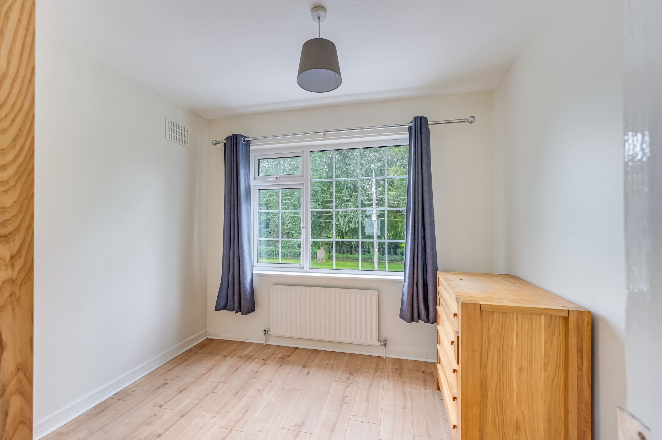 08.17 48 Riverview Estate, Glasheen Stokes H Pix Prints 15 Copy