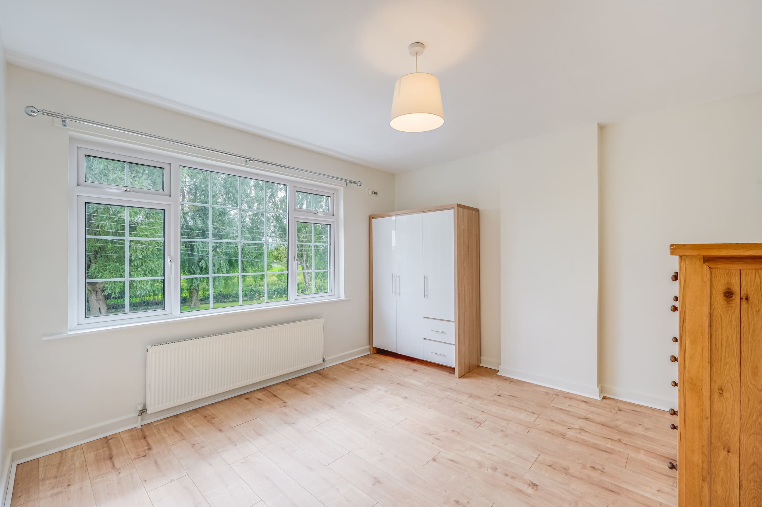 08.17 48 Riverview Estate, Glasheen Stokes H Pix Prints 16