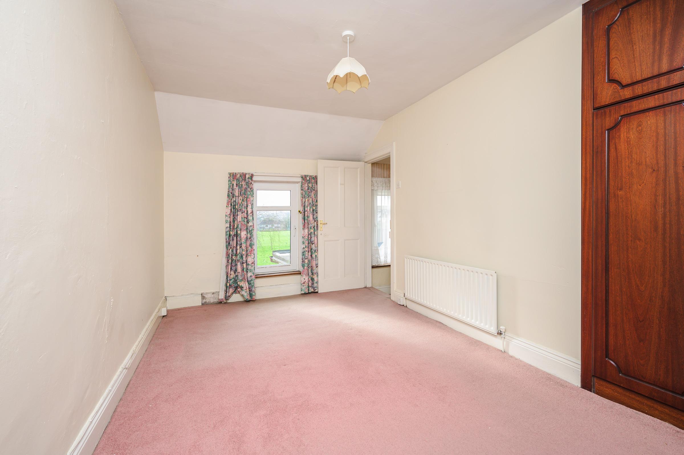 02.12 Ivyclad, Ballinlough Road Stokes H Pix Web 20