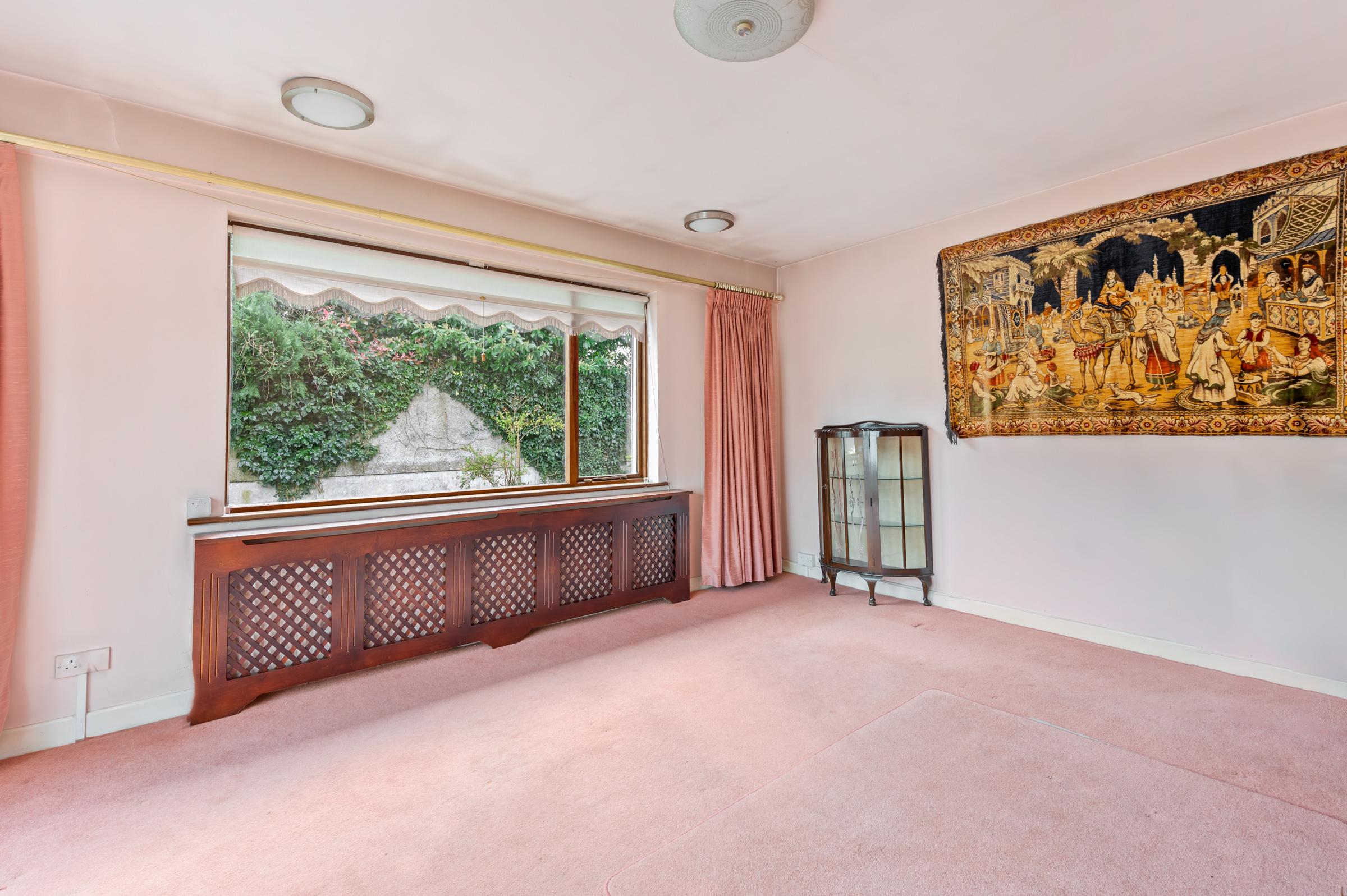 03.11 Bofeenaun, 2 Brookfield, Rochestown Road, Cork Stokes H Pix Web 08