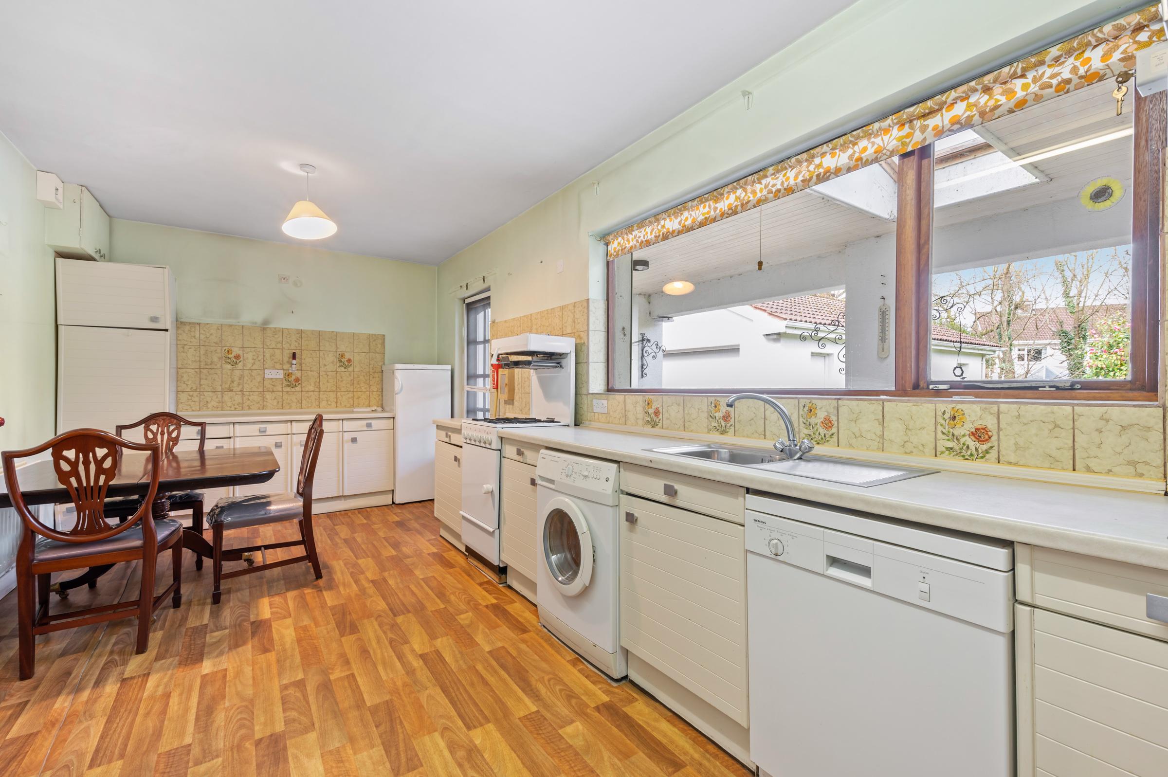 03.11 Bofeenaun, 2 Brookfield, Rochestown Road, Cork Stokes H Pix Web 11