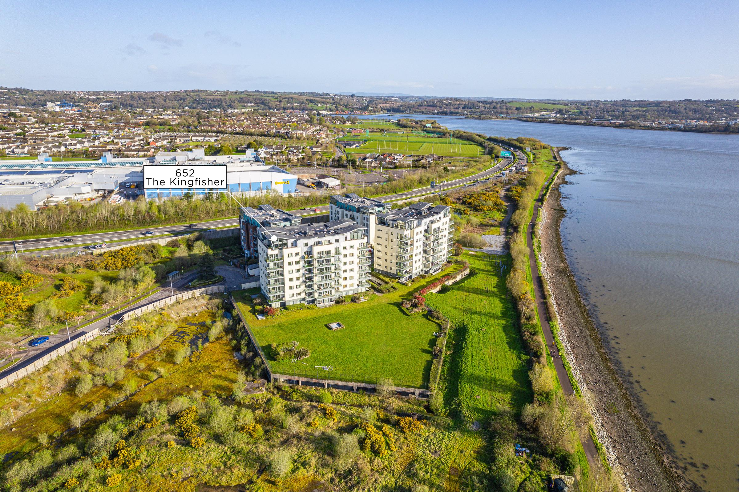 04.09 652 The Kingfisher, The Sanctuary, Jacob's Island, Mahon, Cork Stokes H Pix Web 23