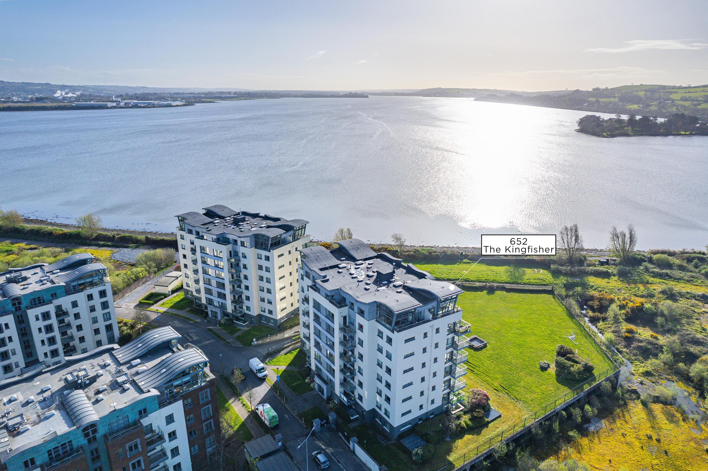04.09 652 The Kingfisher, The Sanctuary, Jacob's Island, Mahon, Cork Stokes H Pix Web 27