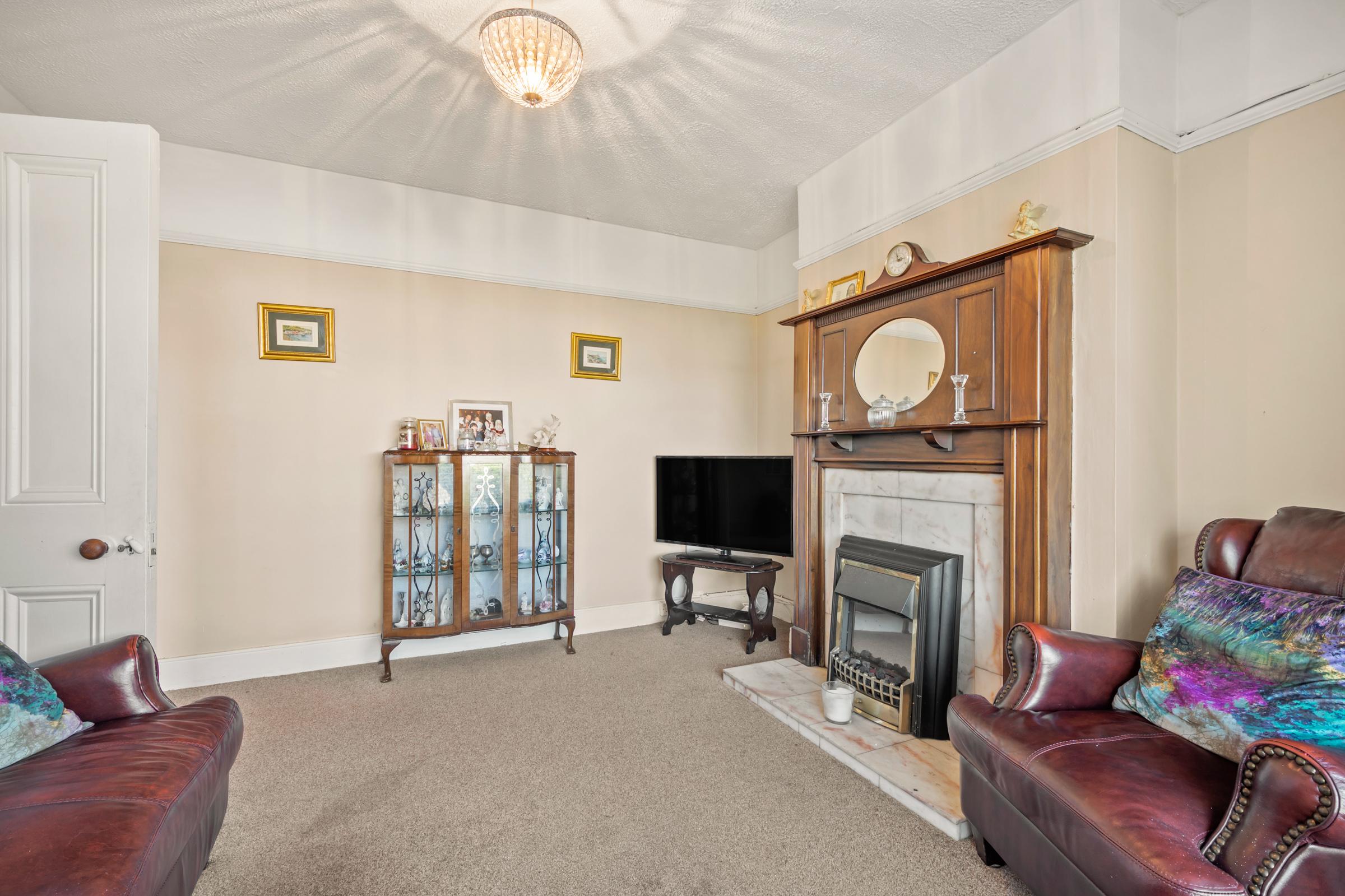 04.09 Grenada, 3 Saint Christopher's Drive, Montenotte, Cork Stokes H Pix Web 02