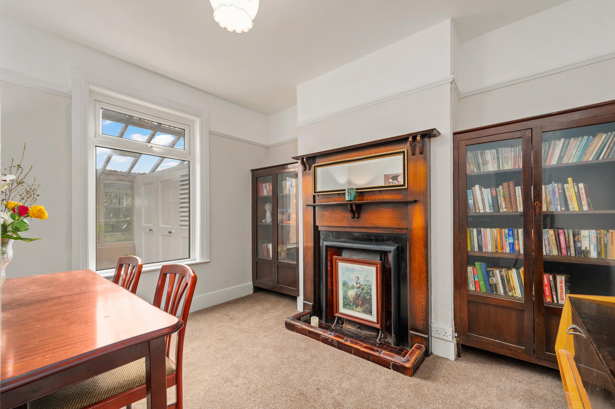 04.09 Grenada, 3 Saint Christopher's Drive, Montenotte, Cork Stokes H Pix Web 06