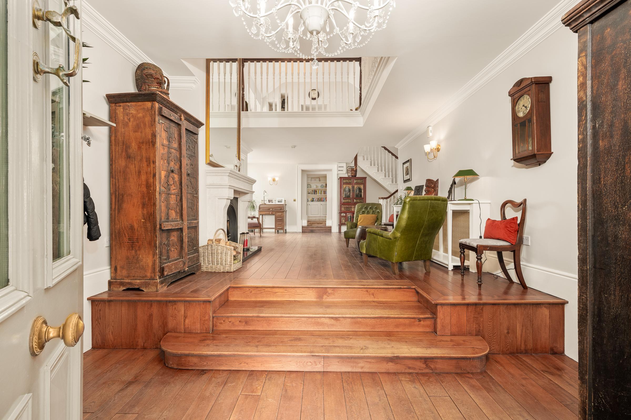 05.07 Killasseragh, Ballynoe, Midleton, Co. Cork Stokes H Pix Web 01