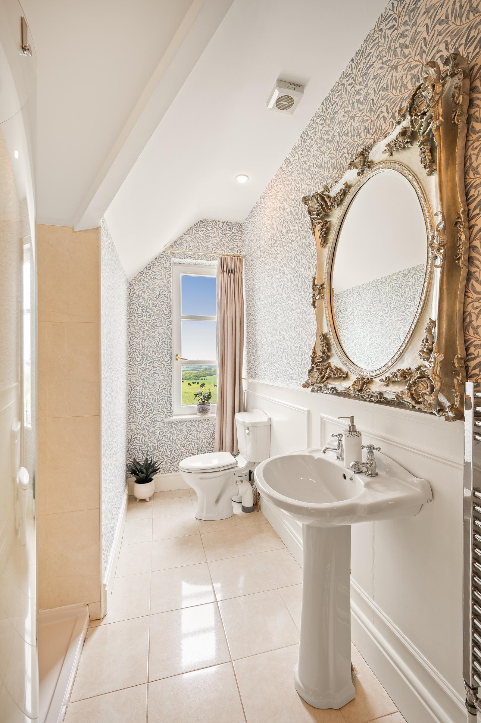 05.07 Killasseragh, Ballynoe, Midleton, Co. Cork Stokes H Pix Web 25