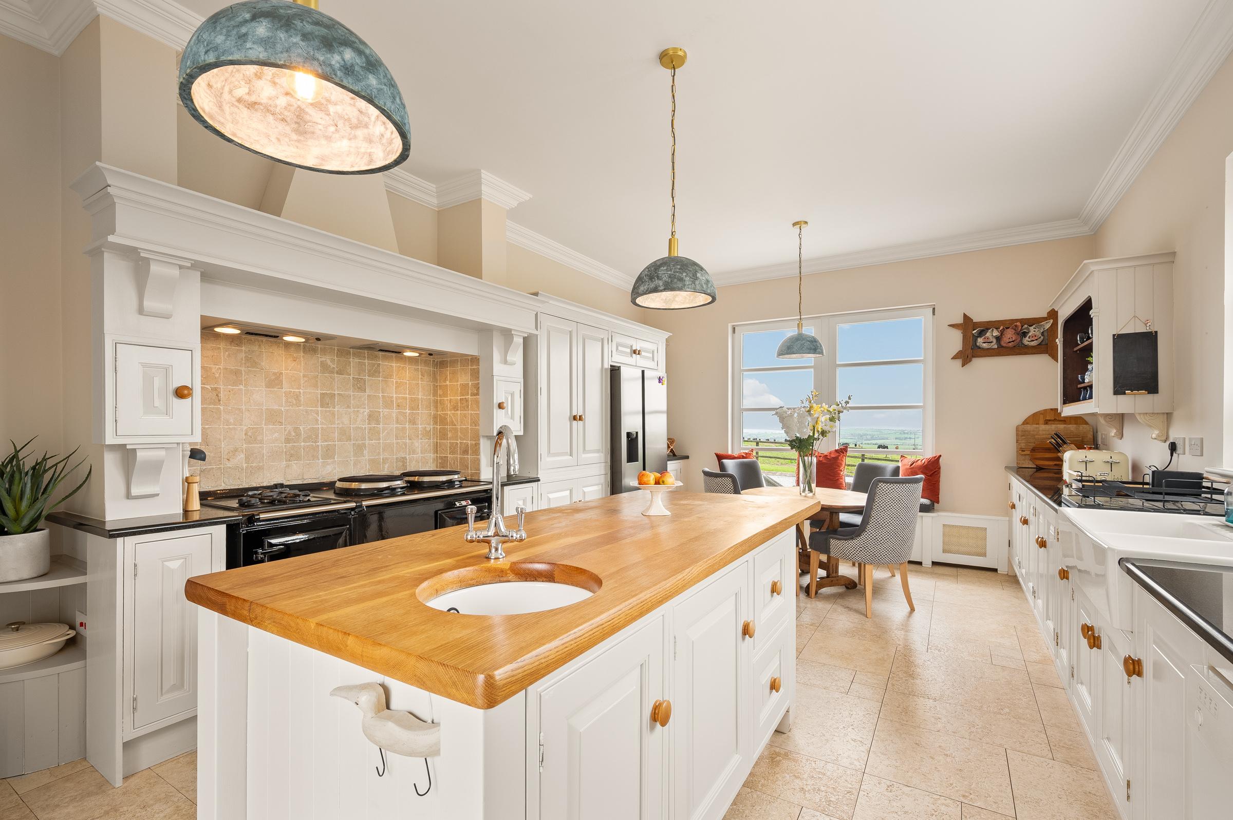 05.07 Killasseragh, Ballynoe, Midleton, Co. Cork Stokes H Pix Web 38