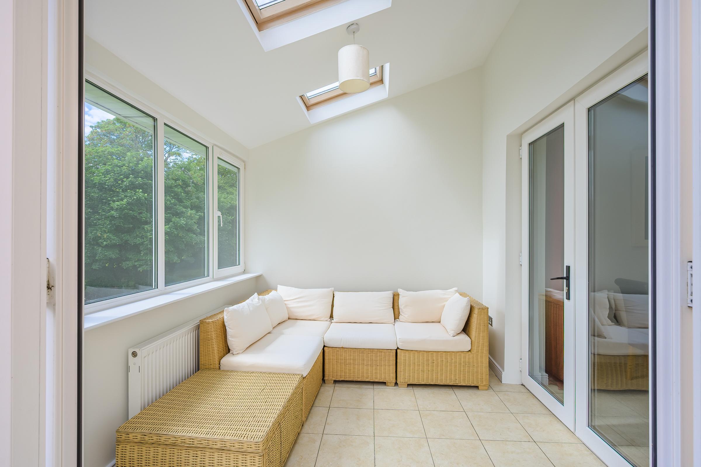 06.11 148 The Haven, Jacobs Island Stokes H Pix Web 12