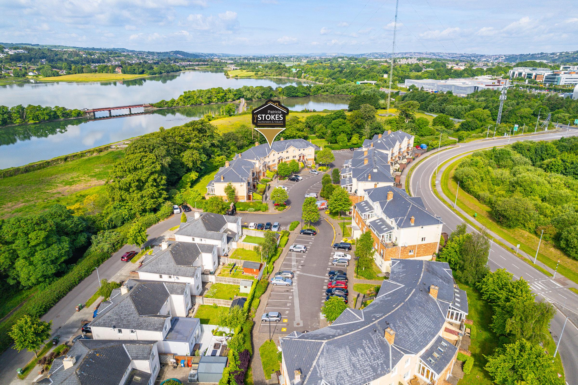 06.11 148 The Haven, Jacobs Island Stokes H Pix Web 29