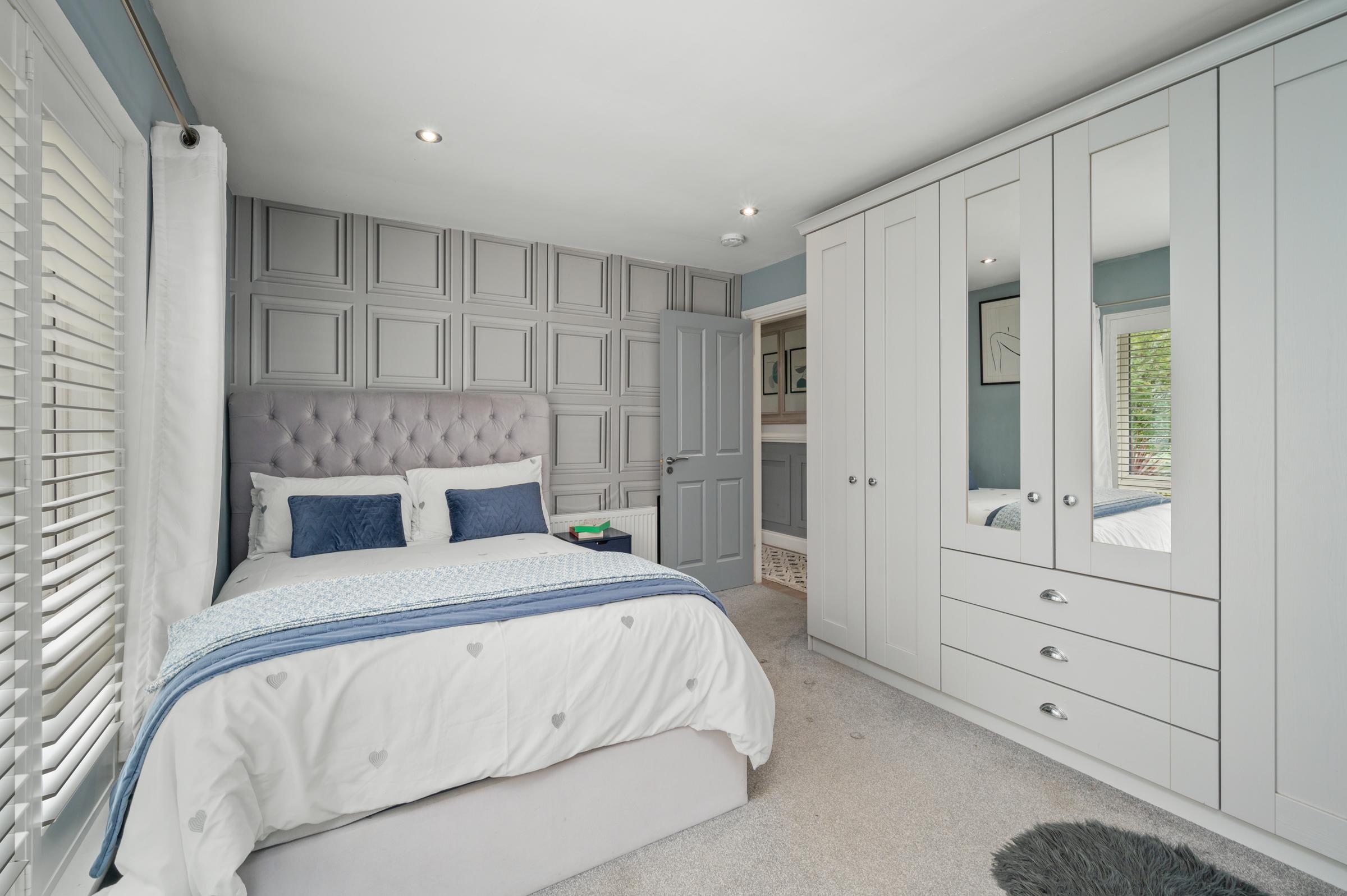 07.04 Coolatooder, Ballinhassig, Co. Cork Stokes H Pix Web 18