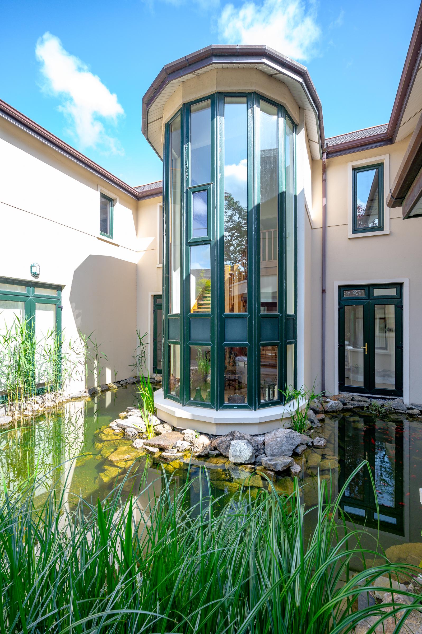 06.06 Sunnyside House 1, Barringtons Avenue, Blackrock Stokes H Pix Web 21