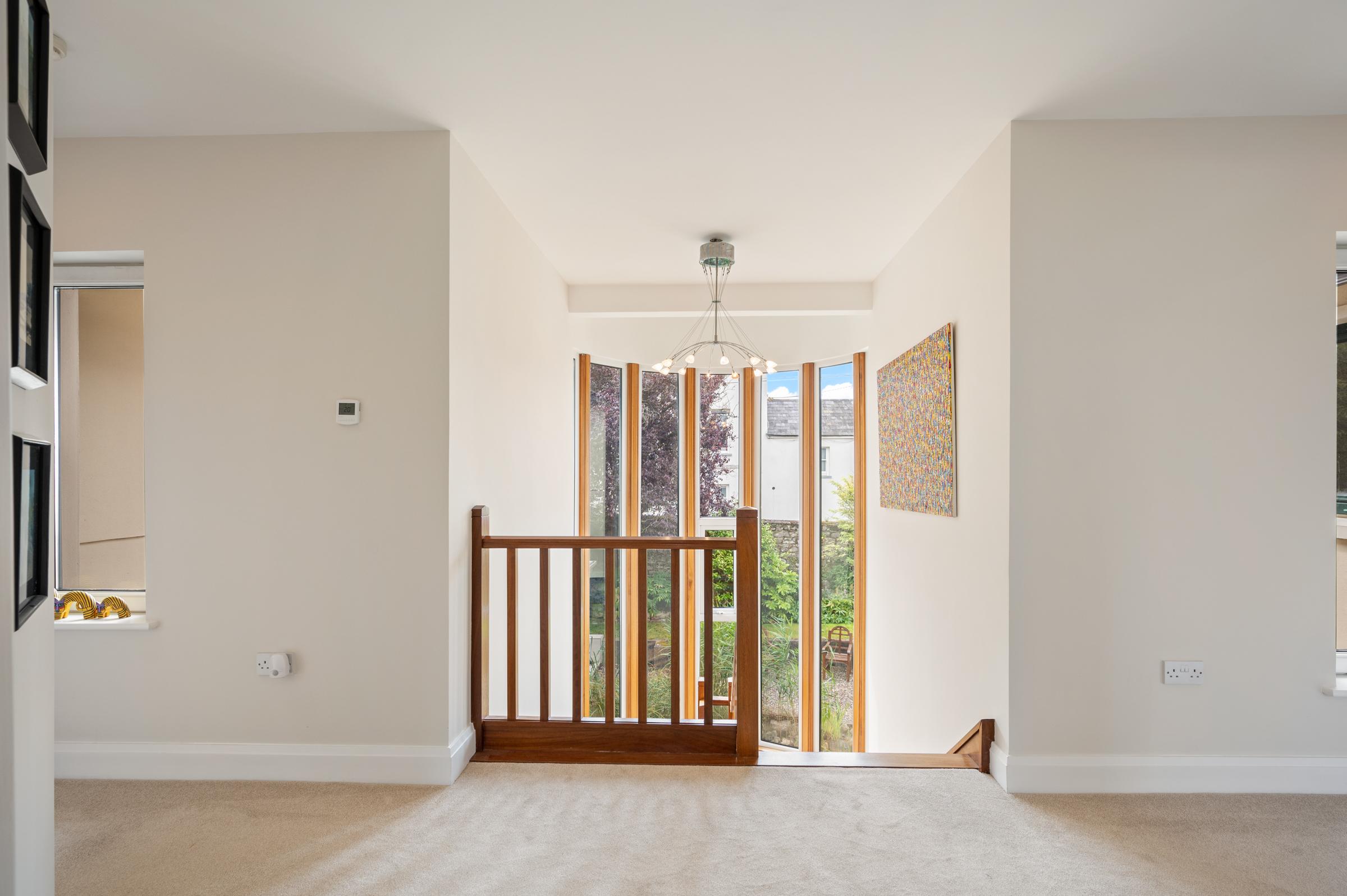 06.06 Sunnyside House 1, Barringtons Avenue, Blackrock Stokes H Pix Web 48