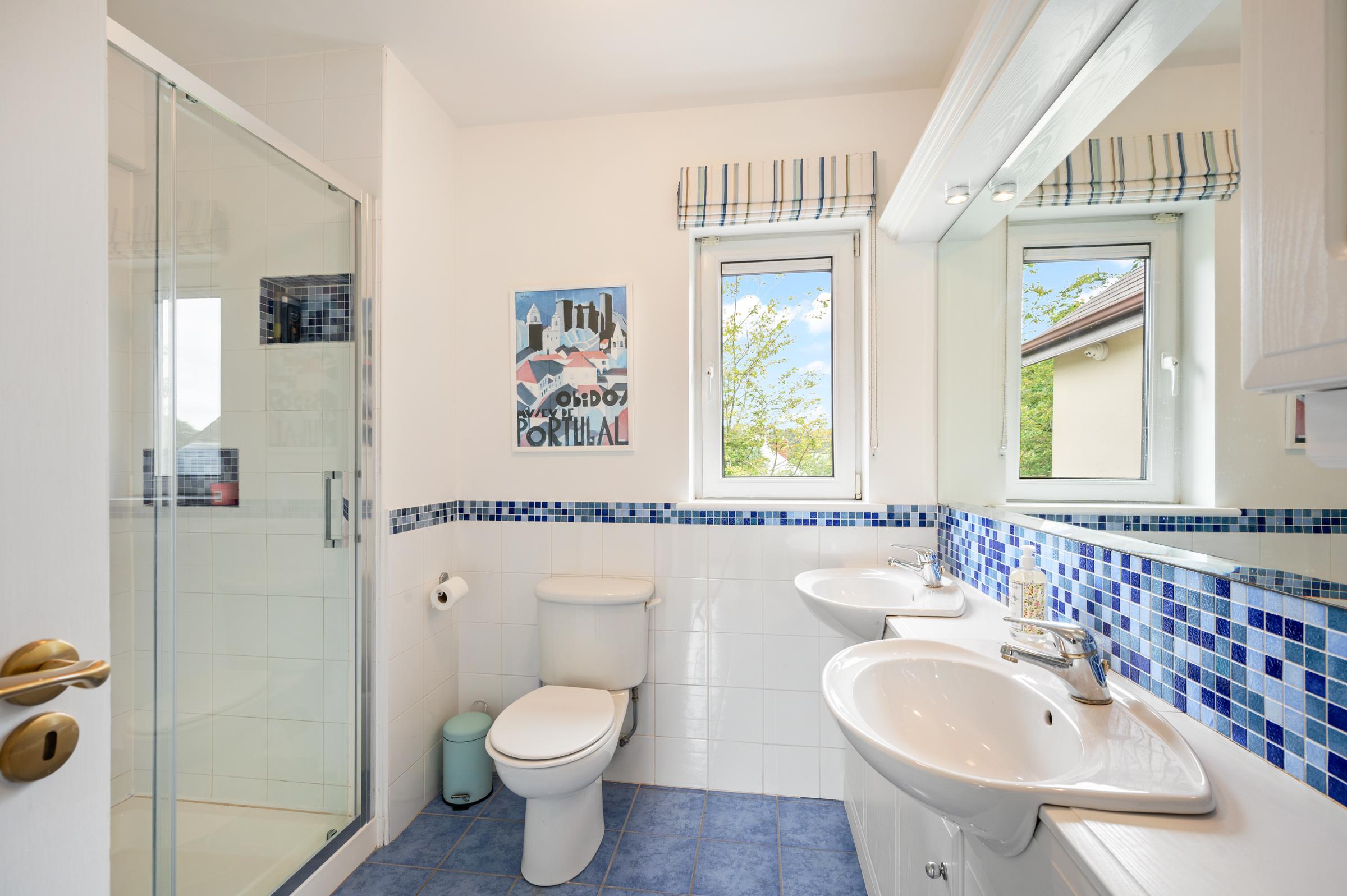 06.06 Sunnyside House 1, Barringtons Avenue, Blackrock Stokes H Pix Web 49