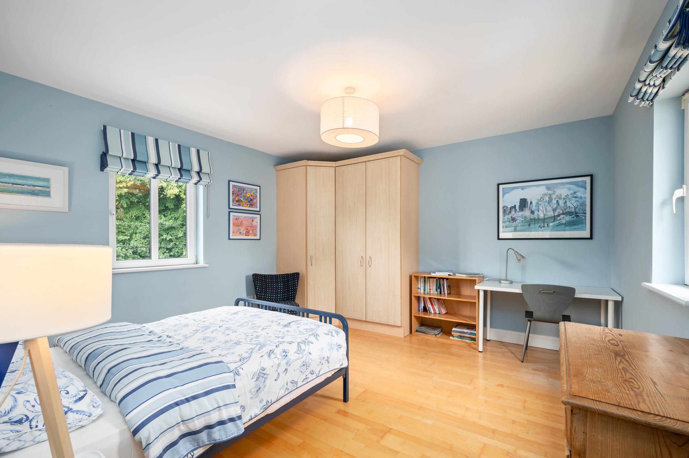 06.06 Sunnyside House 1, Barringtons Avenue, Blackrock Stokes H Pix Web 51