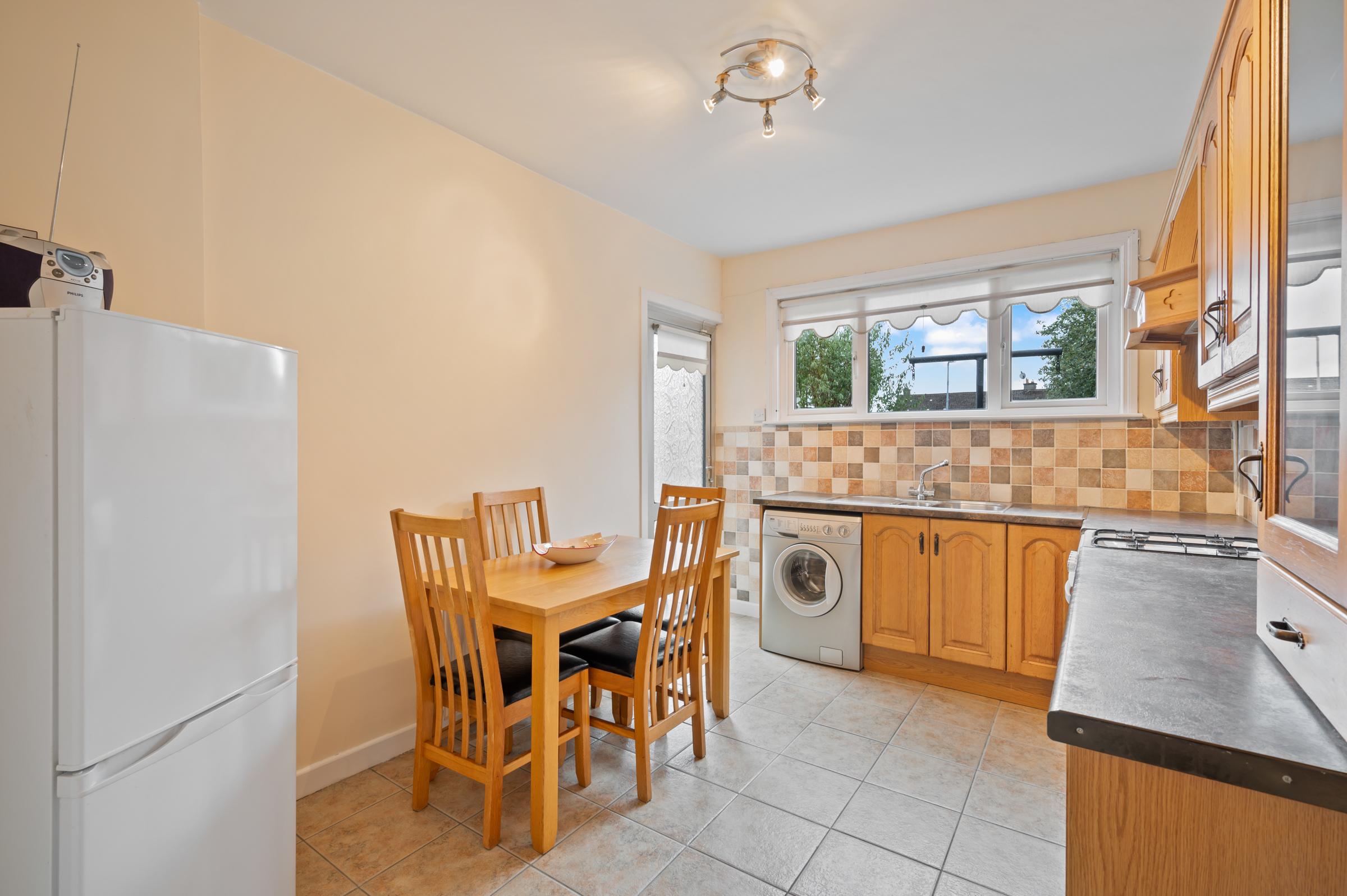 08.21 1 Avonlea Court, Blackrock Stokes H Pix Web 09