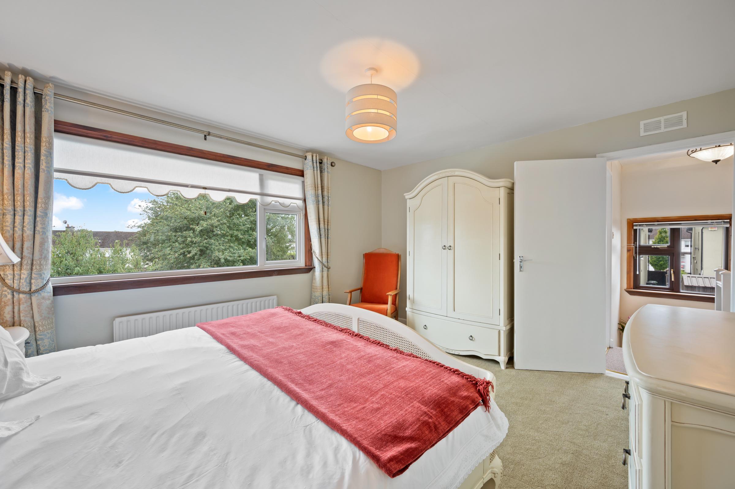 08.21 1 Avonlea Court, Blackrock Stokes H Pix Web 14