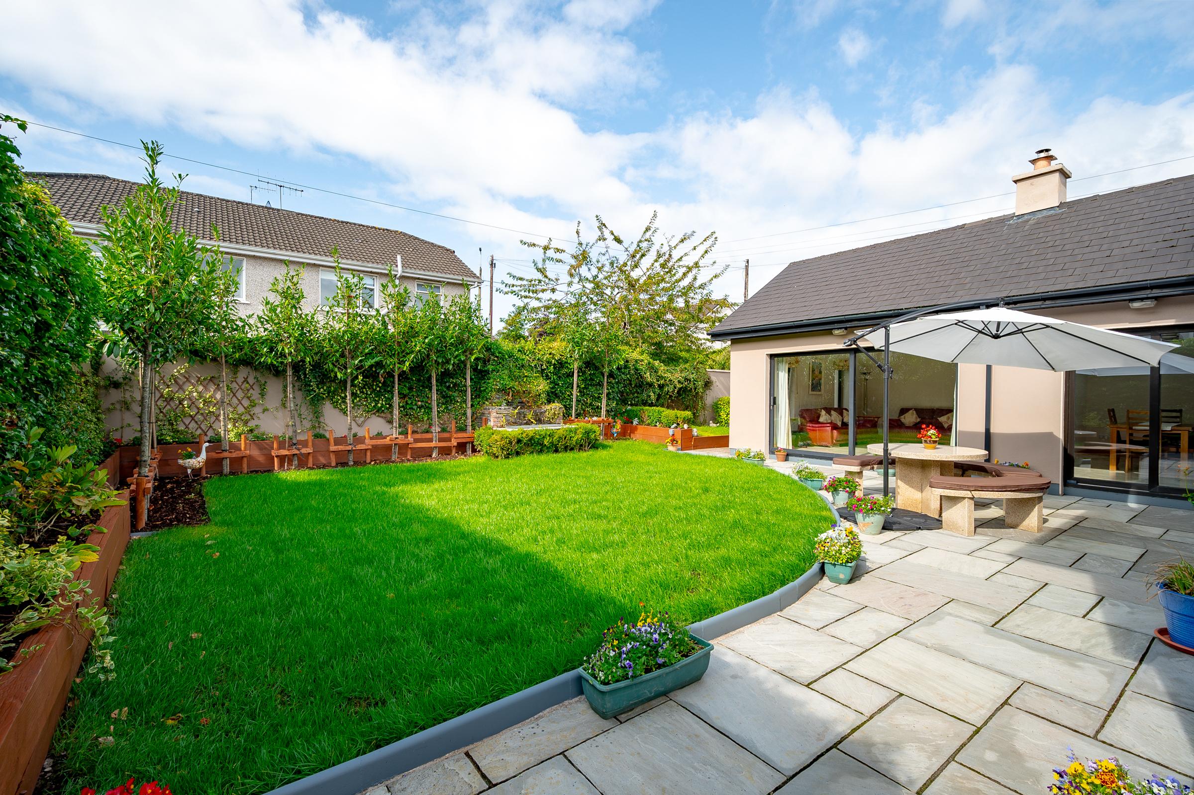 08.23 Cloncarrig Stokes H Pix Web 02