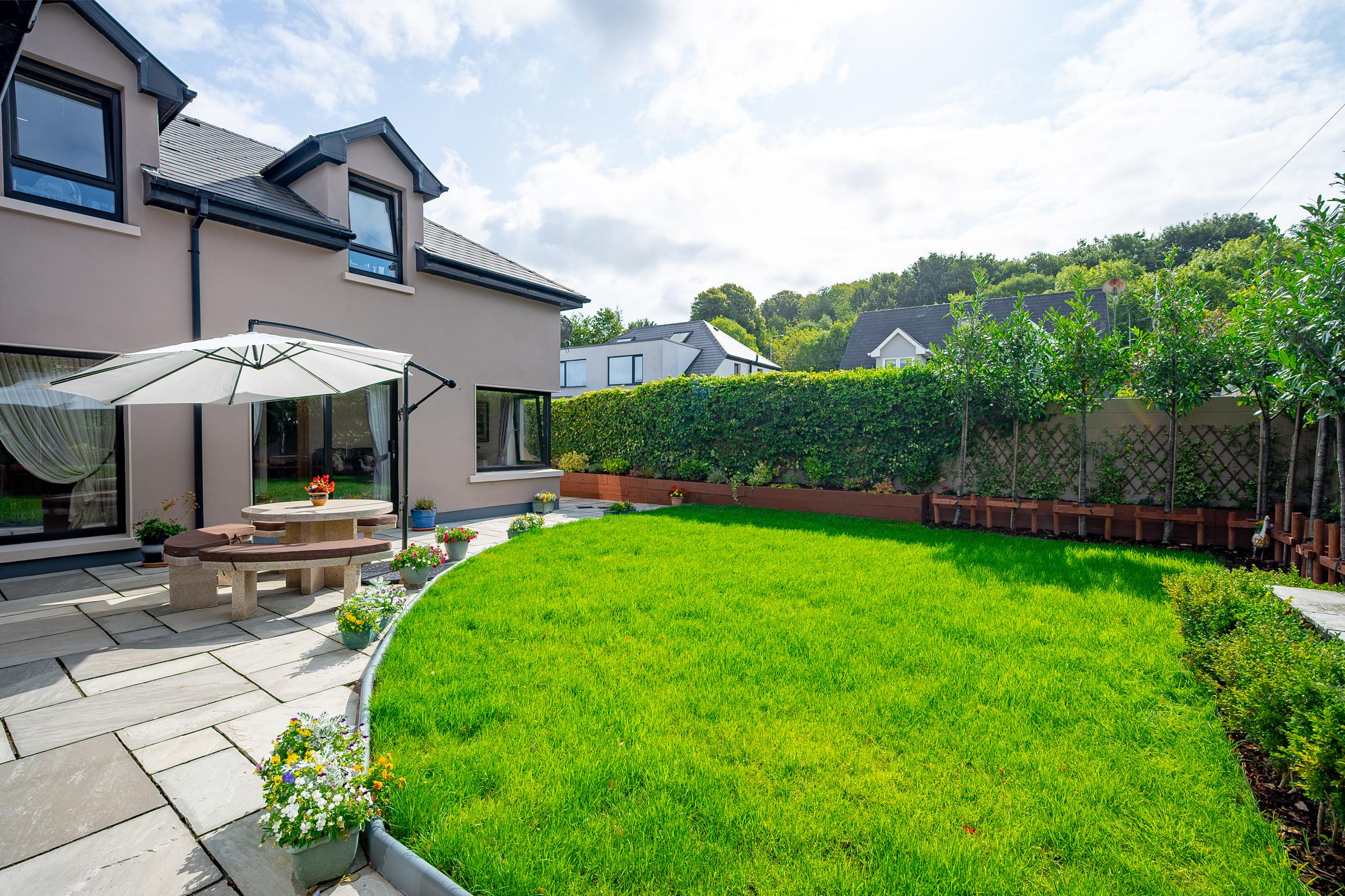 08.23 Cloncarrig Stokes H Pix Web 04