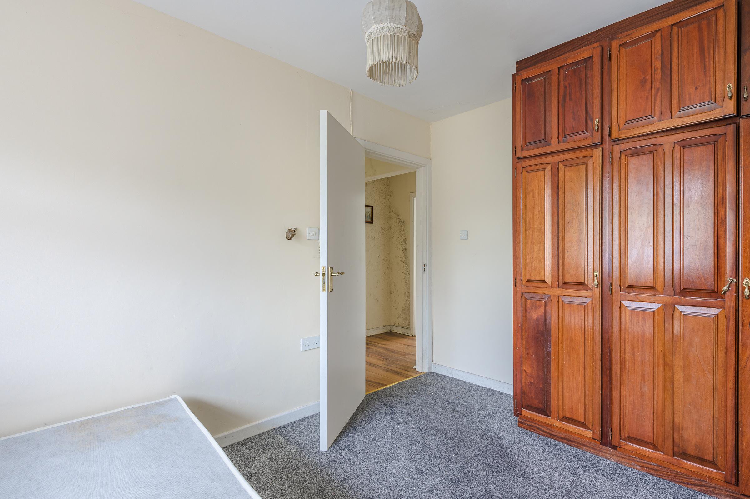 02.08 Parkview, The Pond Bank, Church Street, Douglas, Cork City, Co. Cork Stokes H Pix Web 22