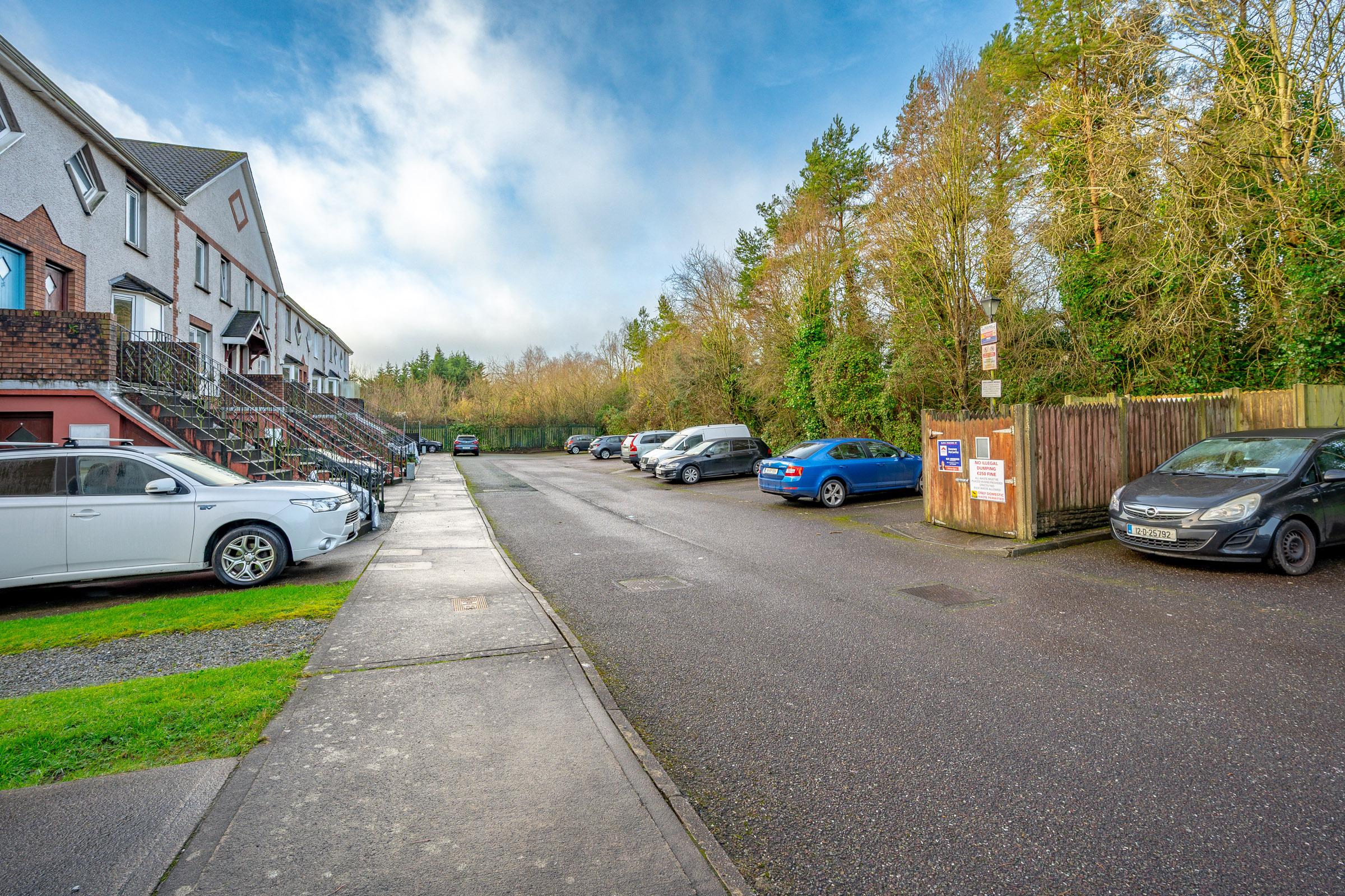 02.19 37 Lios Na Greine, South Douglas Road, Cork City, Co. Cork Stokes H Pix Web 10