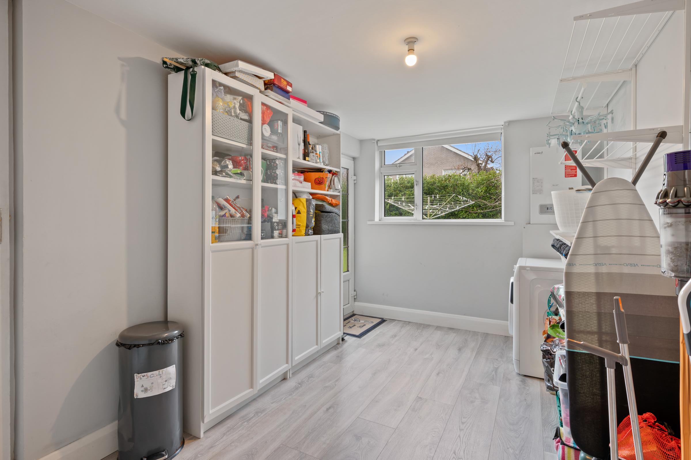 03.04 23 Upper Kensington, Clarke's Hill, Rochestown Stokes H Pix Web 08