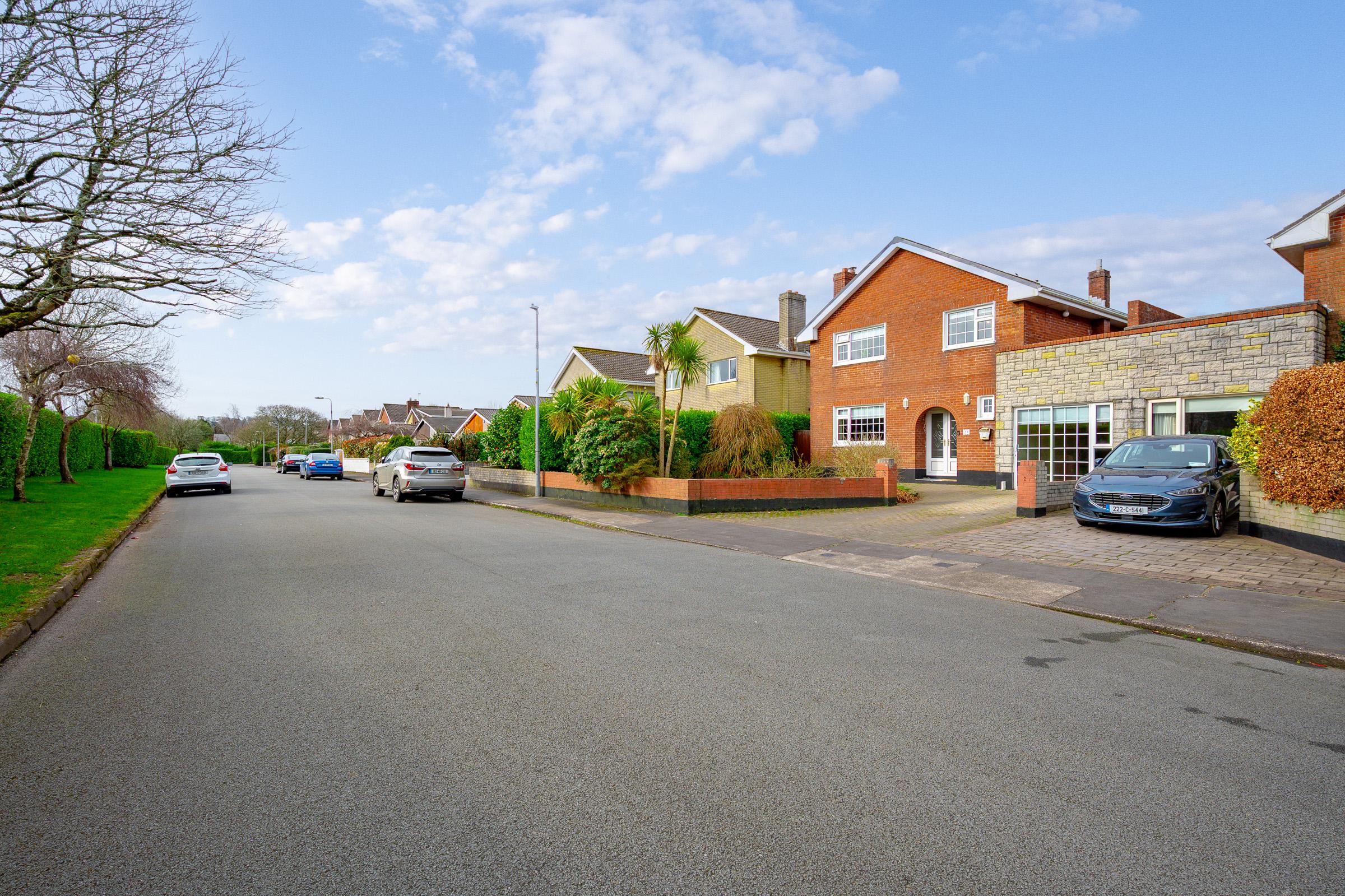 03.04 23 Upper Kensington, Clarke's Hill, Rochestown Stokes H Pix Web 28